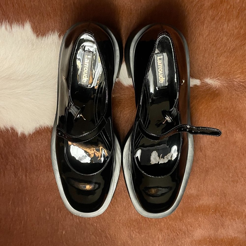 Olivia Platform Pump In Black Patent Leather - Picture 4 of 9